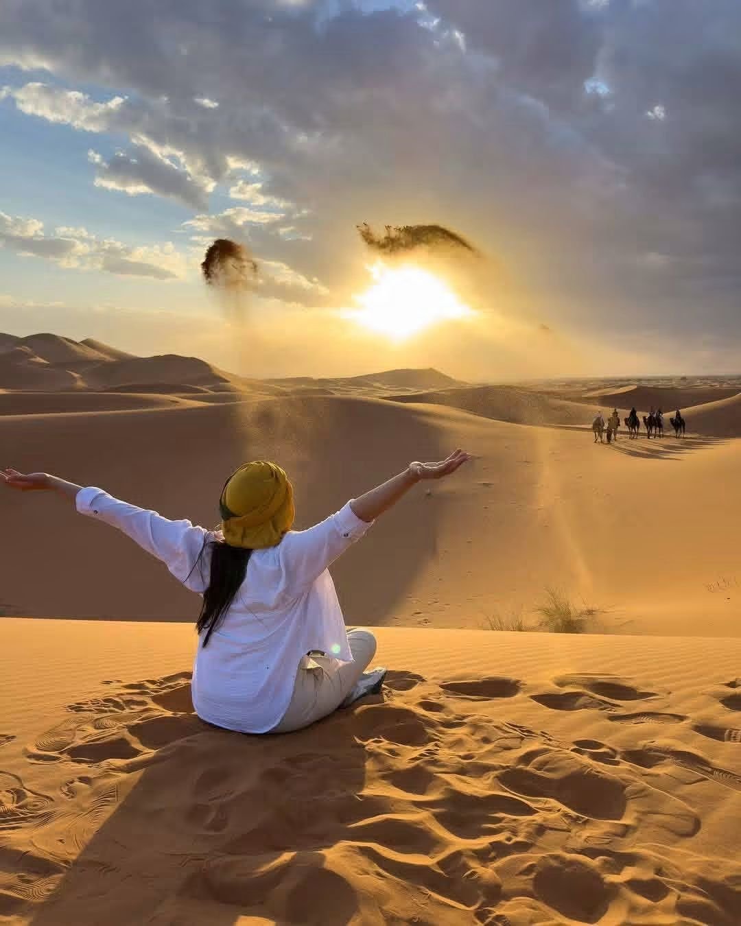 Sunset over the Erg Chebbi dunes in Merzouga