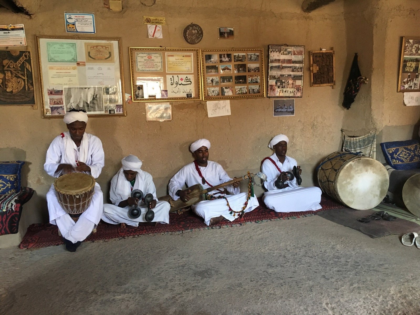 Gnawa music performance in Khamlia Village